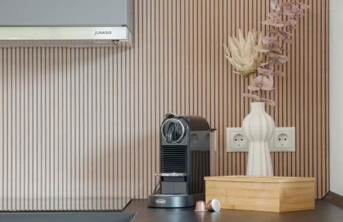 FENJOY Ferienapartments am Chiemsee - Balkon - BBQ - Foto 9