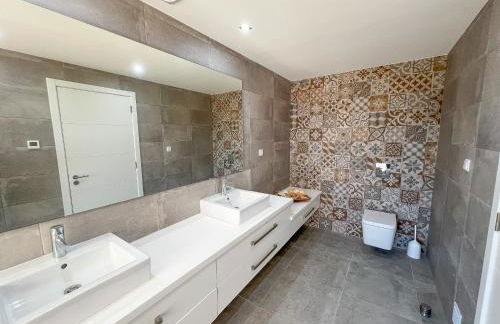 Luxury Modern Style Villa with Private Pool - Foto 34