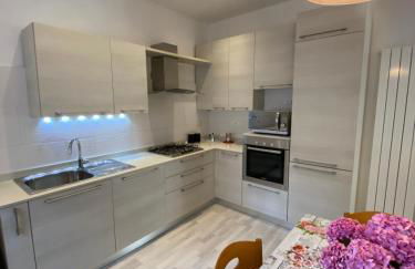 Casa Vacanza Alle Pratoline covered parking for bicycles and motorcycles - Foto 1