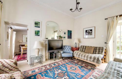 GuestReady - Classic Charm near Holyrood Park - Foto 7