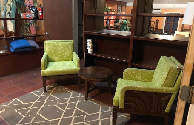 The Landmark Apartment - Photo 18