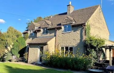 Totally Private, idyllic House with hot tub in an acre of private gardens - Foto 29