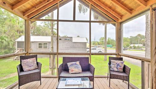 Welcoming Home Unit 6, On-Site River Access! - Foto 3