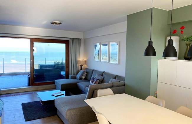 Attic Apartment Nieuwpoort With Coastal Views - Photo 12