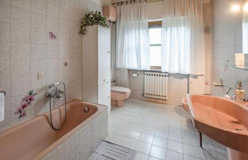 Stunning Apartment In Piano Di Gioviano - Foto 18