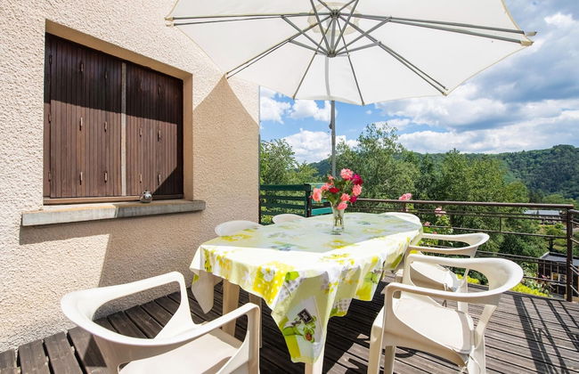 Inviting Holiday Home in Miremont With Garden - Foto 22