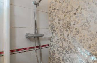 Studio cosy perché dans les arbres au coeur du Périgord proche Sarlat - Foto 6