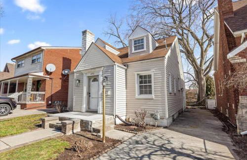 4 Bedroom 2 Bath Middle of it all Sleeps 8 - Foto 7