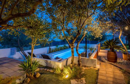 House Oliva with private pool and large garden - Photo 9