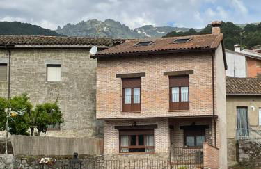 La casa de las Flores de El Hornillo - Photo 10