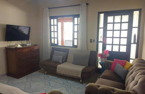 Refúgio e diversão para FAMÍLIAS a 60 min de SP - Piscina, Churrasqueira, wifi 300Mbps - PETFRIENDLY - Foto 28