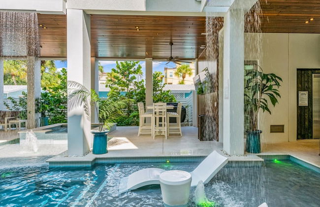 Elevated Perspective - Foto 55