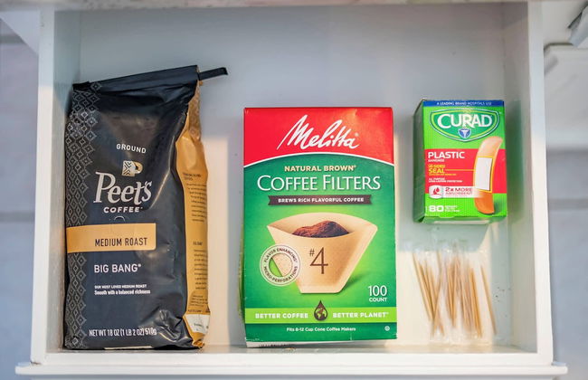 Serene Retreat & Modern Comforts in Rowland Heights - Foto 51