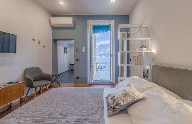 Terrazza Mazzini Stylish con vista lago - Photo 6