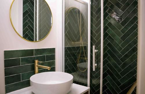 Le Duc d'Anjou Classé 3 étoiles Confort & Charme au cœur de ville - Foto 12