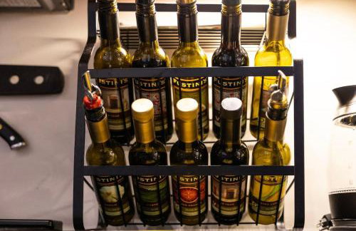 Top of The Peak: Downtown Gem! Steps to Beach - Foto 22