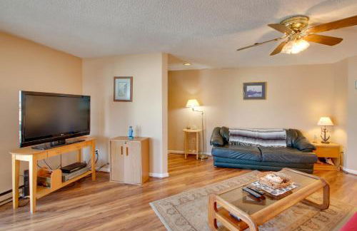 Beachfront Old Orchard Beach Condo with Balcony - Foto 6