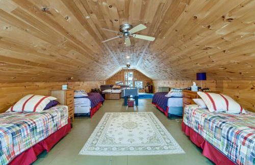 Dock and Foosball Esquagama Lake Family Cabin - Foto 16