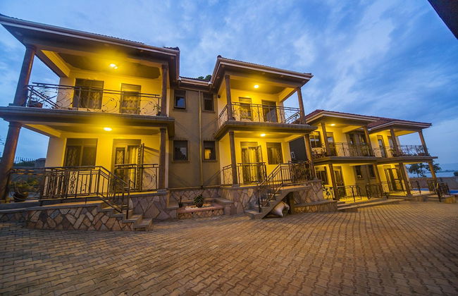 Victoria Breeze Hotel Apartment - Photo 43