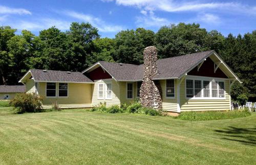 Secluded Lakeside Retreat for Groups near Grand Rapids, Minnesota - Photo 1