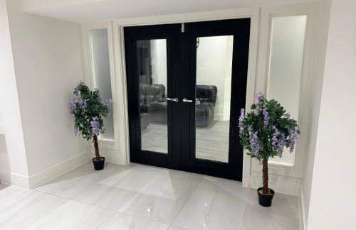 Luxury home 5 bedroom 3 bathroom games room parking - Foto 34