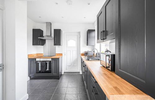 3-Bed, Sleeps 6, Near M1/M62 - Foto 24