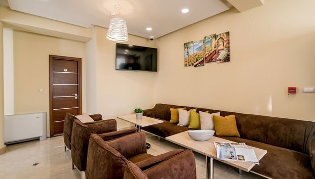 Coin salon dans le hall