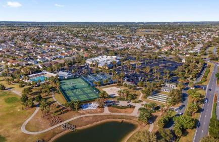 The Villages Courtyard Villa, Golf Cart, Private Yard, Prime Location - Foto 21