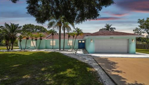 Lake House Westchase area. Heated Pool Waterfront! - Foto 2