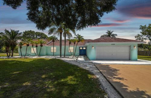 Lake House Westchase area. Heated Pool Waterfront! - Foto 2