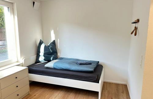 Modernes 2-Schlafzimmer Business EG Wohnung in Ehningen, IBM, Mercedes-Benz Sindelfingen, S-Bahn und A81 mit Parkplatz - Foto 13