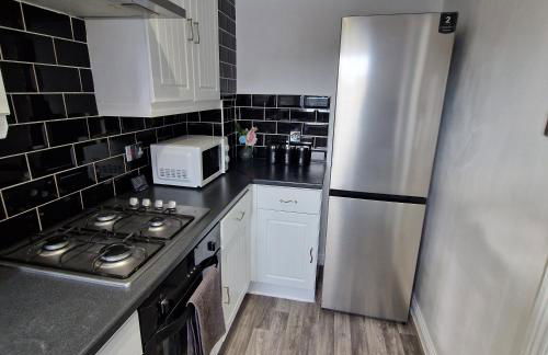 Cosy and Luxurious Home - Photo 10