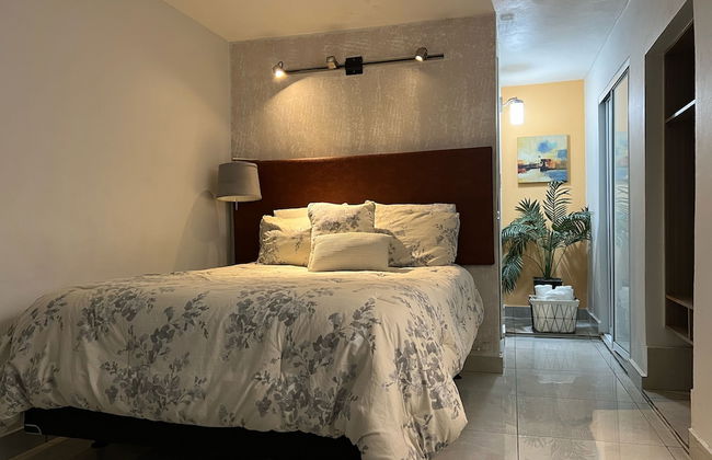 Segovia Studio Units - Photo 7