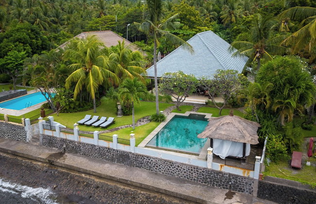 Villa Seaview Bukti - Foto 1