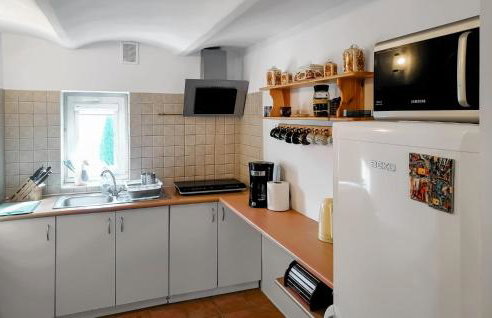 Stunning Apartment In Huta Gorna - Foto 5