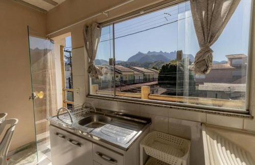 Apto com Wi-fi, garagem e vista das montanhas - Foto 9