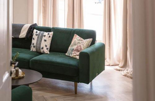 Our House Collective - Luxury Stay in Lincoln City Centre, Hot tub, Sleeps 16 - Foto 13