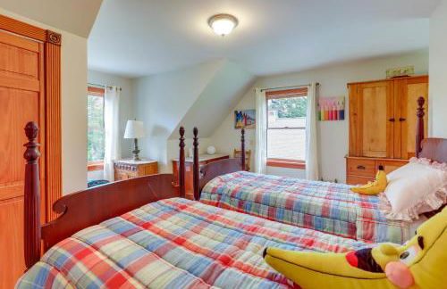 Meriden Village of Plainfield Home with Backyard - Foto 23