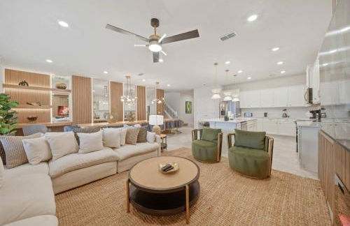 Brand NEW 10Bdrms8Bath Luxury - Foto 25