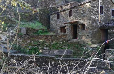 Casa de Baixo - Foto 1