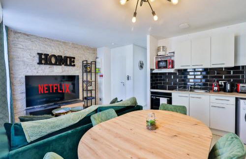 LE LUCIEN Eco-Appart'Hôtel - Angouleme - Centre - Wifi - Parking privé - Classé 4 étoiles - Foto 25