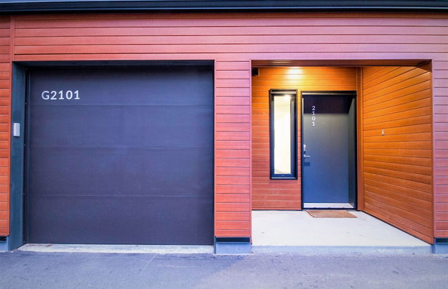 Revelstoke Retreat by Revelstoke Vacations - Photo 19