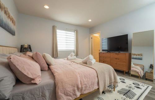 Angel & Rose * Hollywood DTLA - Foto 42