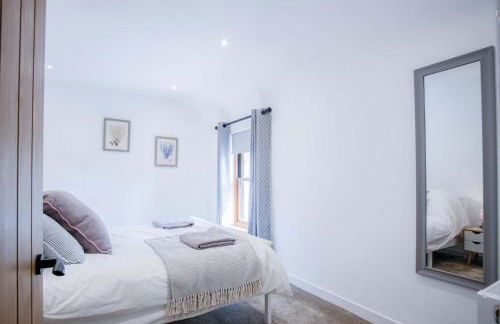 The Cottage - 2 Bedroom Cottage - Tenby - Photo 66