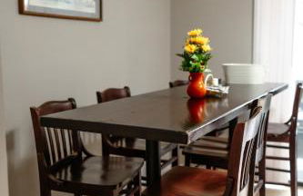 Rest Easy Retreat - 2BR Near SHSU - Pool - WiFi - Free Parking - Foto 57