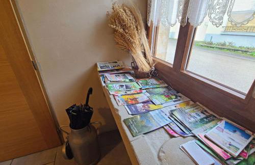 Gîte spacieux avec terrasse, confort moderne dans un cadre verdoyant et propice aux balades. - FR-1-589-79 - Foto 29