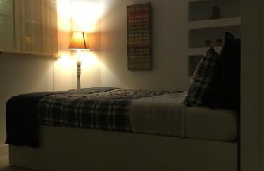 Lisbon Cozy House w/Garden and Pool - Foto 18