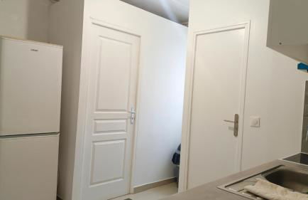 Bienvenue à PARIS - Appartement confortable, grande terrasse privée au calme, parking gratuit - Foto 31