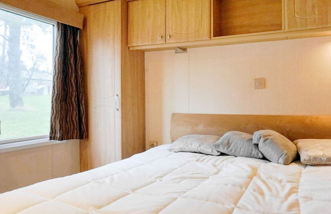 4 Person Holiday Home in Fristad - Foto 2