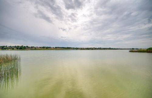 Lakefront Washington Home with Private Pool and Sauna - Foto 40